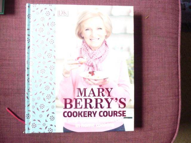 Mary Berry's Cookery Course New