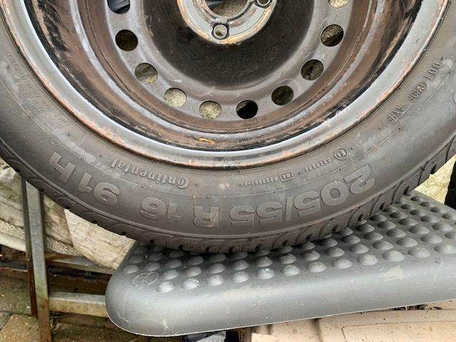 Tyre 205 55 R16 Premium Continental