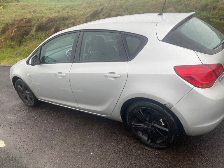 Vauxhall, ASTRA, Hatchback, 2010, Manual, 1598 (cc), 5 doors