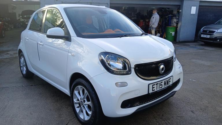 2015 smart forfour 1.0 PASSION 5DR2015 15 REG £20 YEAR ROAD TAX  HATCHBACK Petrol Manual