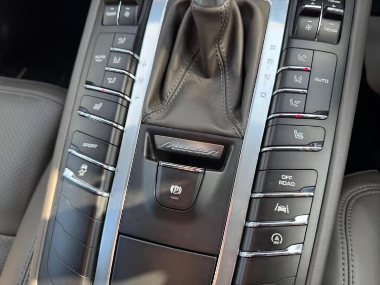 2015 Porsche Macan 3.0 TD V6 S PDK 4WD Euro 6 (s/s) 5dr ESTATE Diesel Automatic