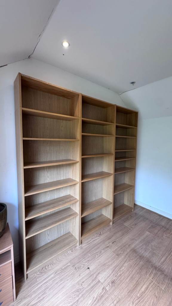 Shelving unit - Ikea Billy Bookcase