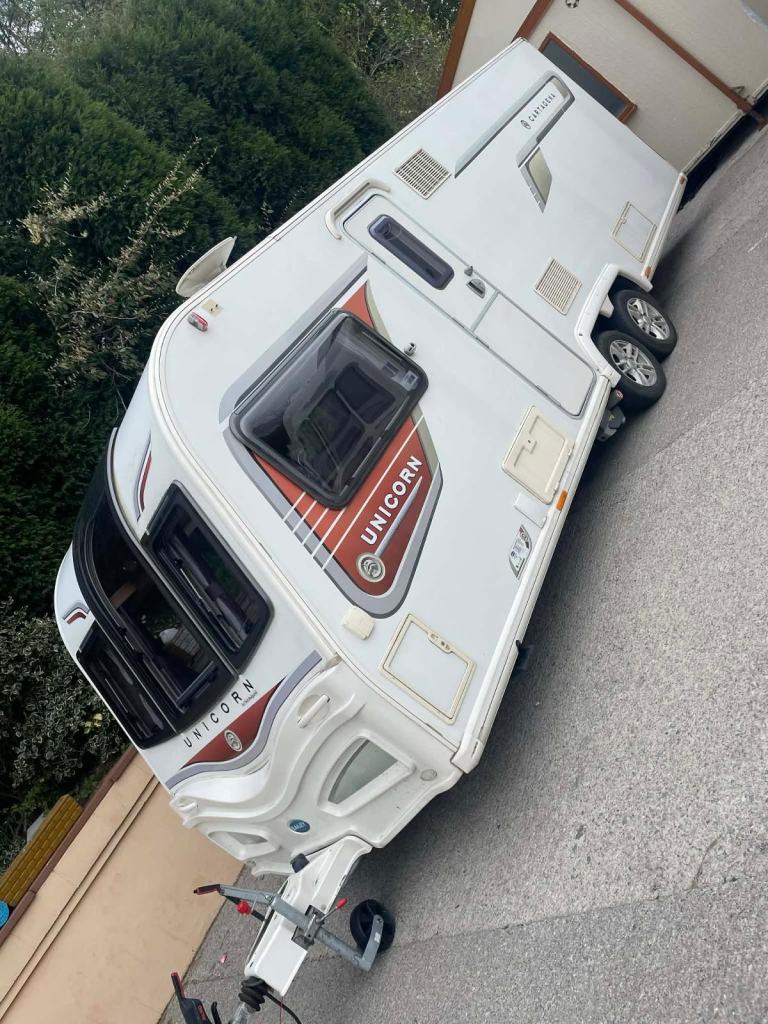 BAILEY UNICORN CARTAGENA  4 BERTH FIXED BED !