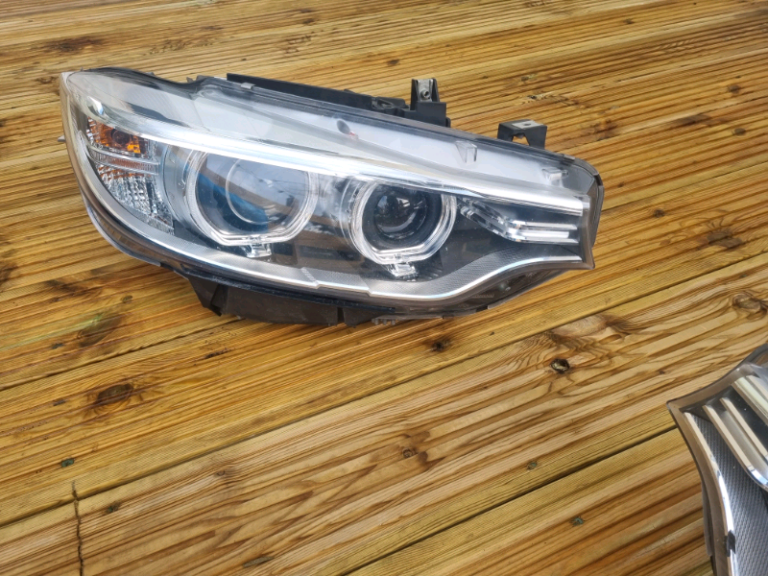 BMW 4 SERIES - M4 - ADAPTIVE HEADLIGHT- DRIVERSIDE-F82/ F83 - COMPLETE