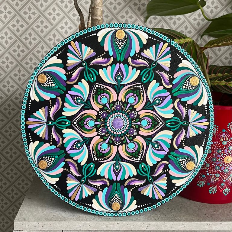 Hand-Painted Floral Mandala – Original One-of-a-Kind Wall Art (30 cm)