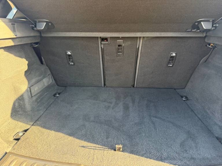 2019 Land Rover Range Rover Evoque 2.0 D150 R-Dynamic S SUV 5dr Diesel Auto 4WD Euro 6 (s/s) (150...