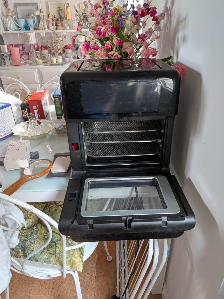 Air fryer 