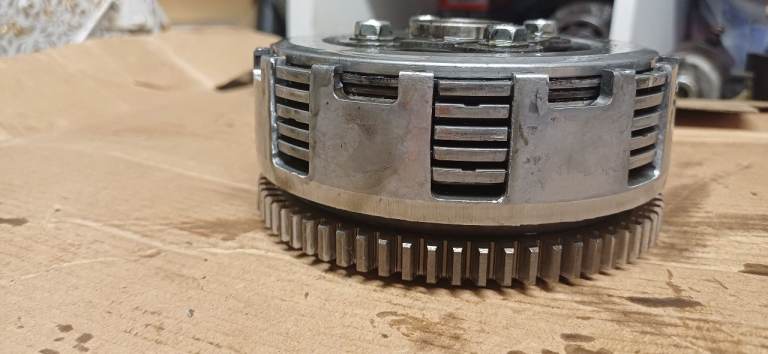 Honda cbr125r clutch 