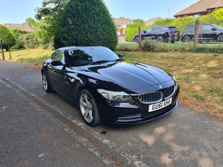 BMW Z4 Convertible 2011 sDrive23i 