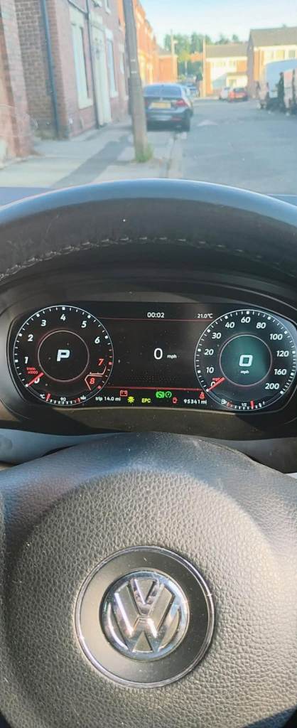 VW Golf Mk6 Digital Instrument Cluster Virtual Cockpit 2009 to 2014.