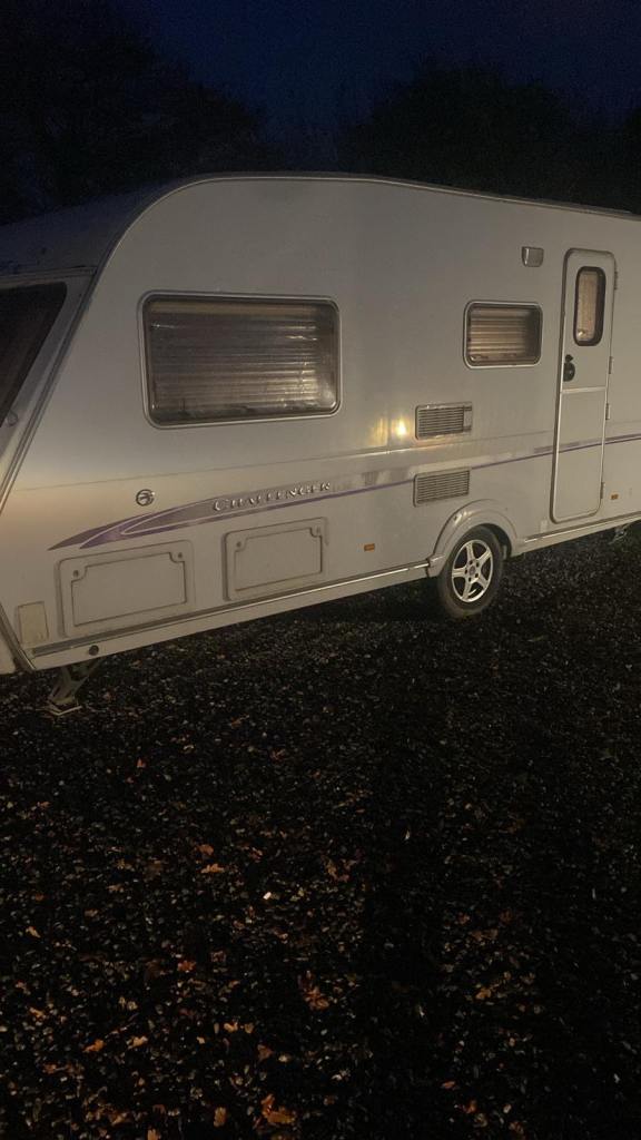 End  bedroom caravan for rent