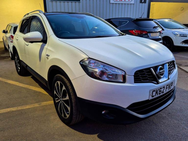 2012 Nissan Qashqai 1.5 dCi n-tec+ 2WD Euro 5 5dr HATCHBACK Diesel Manual