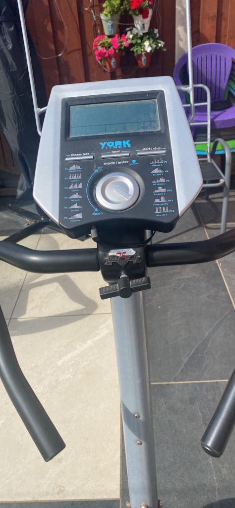 York C201 Exercise Bike – Good Condition