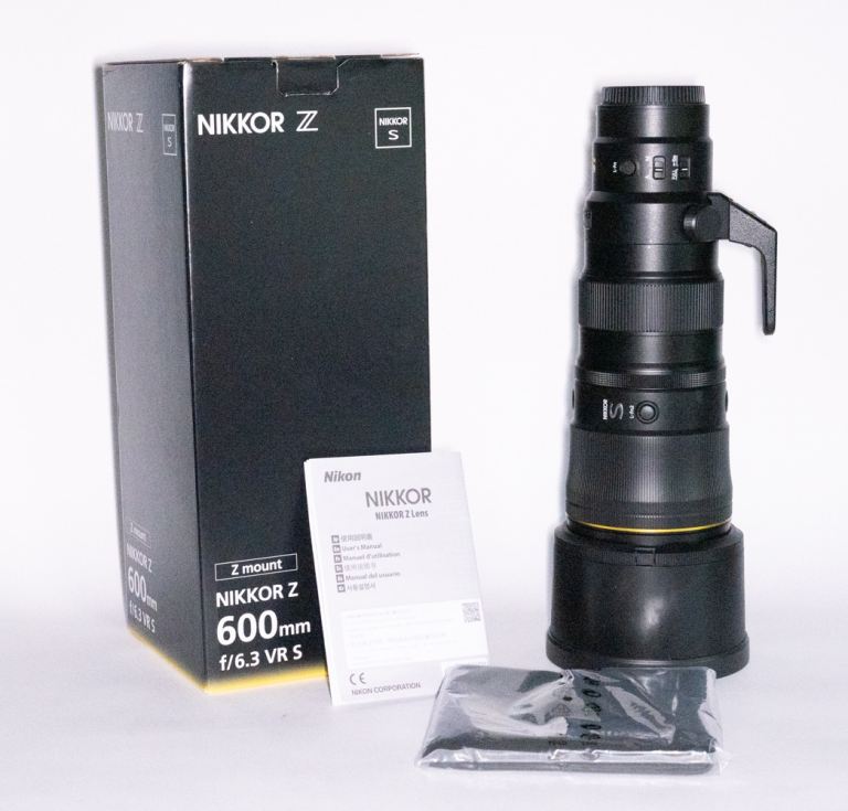 Nikon Z 600mm f6.3 VR S NIKKOR Camera Lens, pristine, with camo cover
