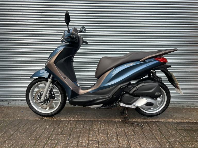 Piaggio Medley 125