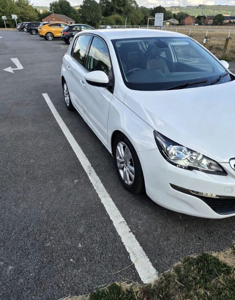 Peugeot, 308, Hatchback, 2016, Manual, 1560 (cc), 5 doors