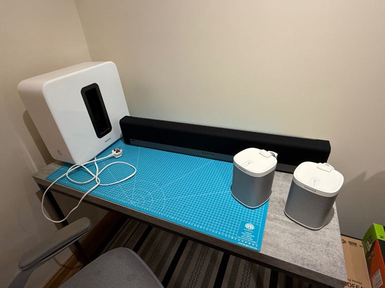 Sonos Playbar, Sub and Play:1 Speakers Surround System