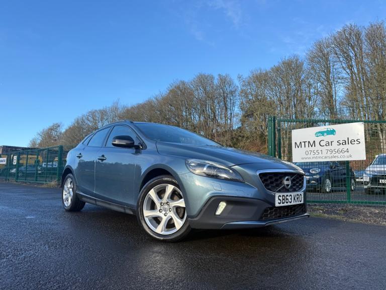 2013 Volvo V40 D2 Cross Country Lux 5dr HATCHBACK Diesel Manual