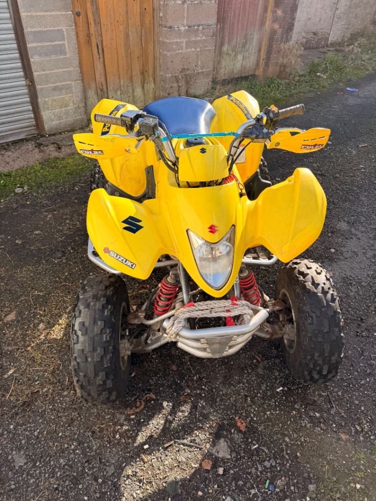 Ltz 250 customised for rasing 