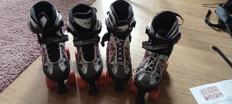 Adjustable rollerboots