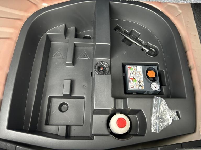 2022 Nissan Juke 1.0 DIG-T TEKNA 5DR Manual Hatchback Petrol Manual