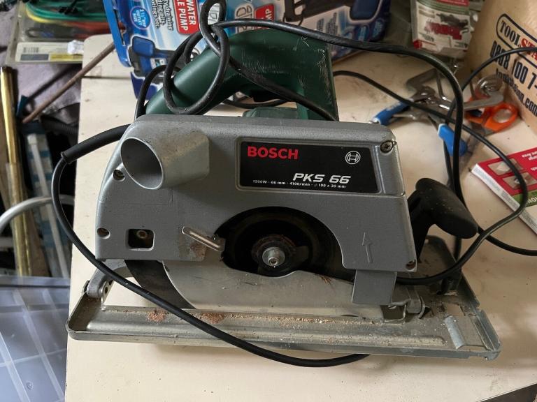 Bosch PKS 66 Corded Electric Circular Saw