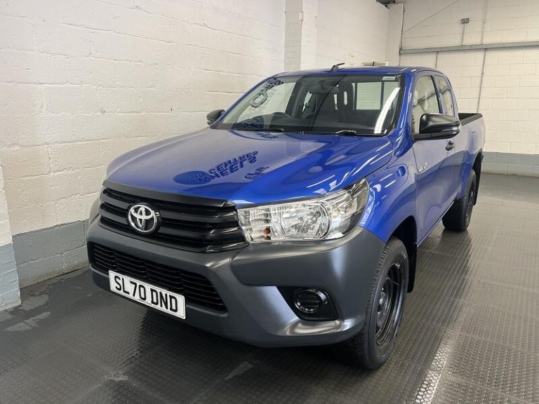2020 Toyota Hilux Active Extra Cab Pick Up 2.4 D-4D PICK UP DIESEL Manual