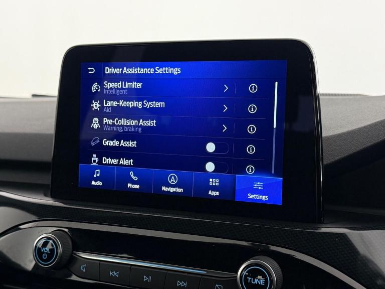 2021 Ford Kuga 2.5 EcoBoost Duratec 14.4kWh ST-Line CVT Euro 6 (s/s) 5dr HATCHBACK Petrol/Electri...