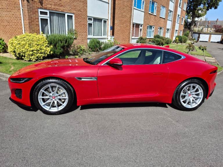 ONE OWNER FROM NEW FSH NEW MOT Jaguar, F-TYPE 2 litre Turbo 300HP