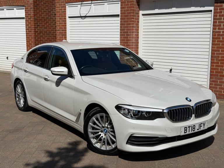 2018 BMW 5 Series 530e SE 4dr Auto PCO BADGE  SALOON Petrol Parallel Phev Automatic