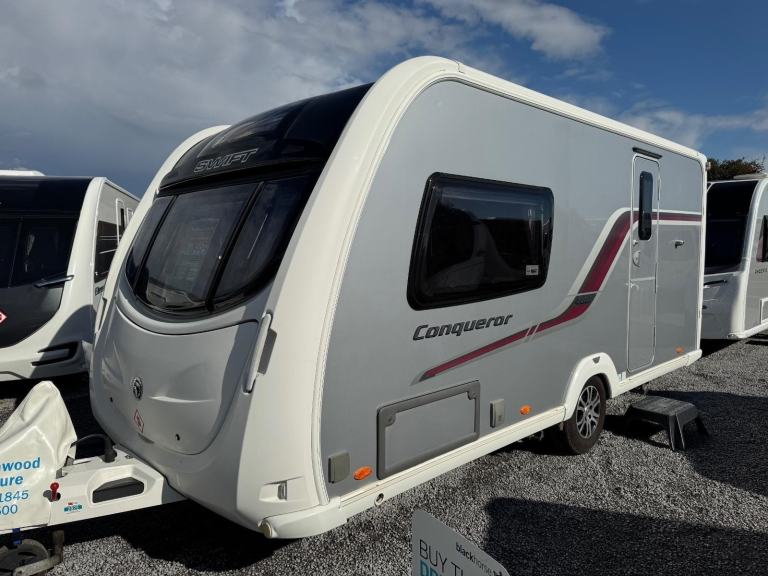 Swift Conquerer 480 / 2 berth 2012