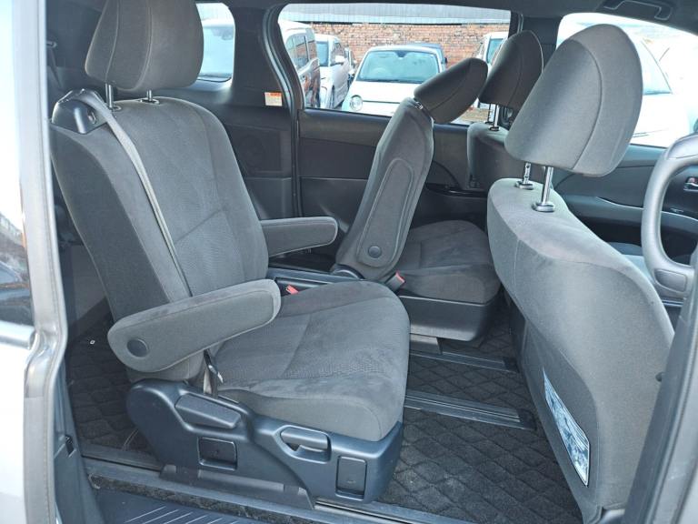 TOYOTA ESTIMA AERAS 2.4 AUTO HYBRID 7 SEATER M.P.V...FRESH IMPORT 71001 MILES