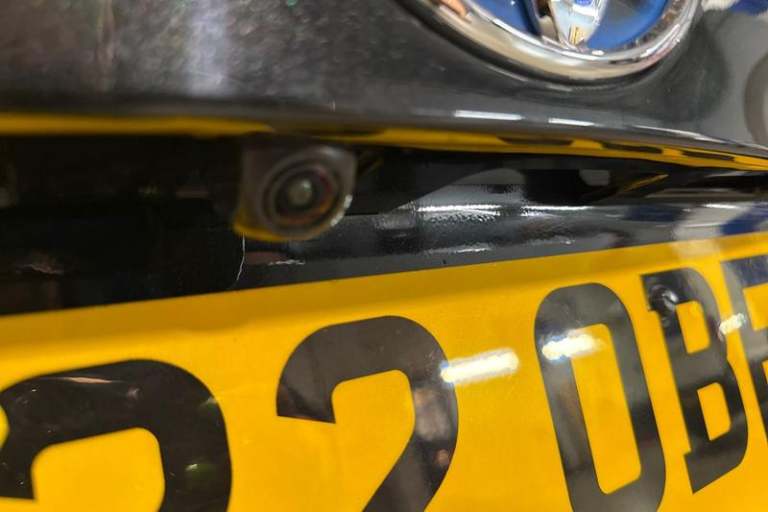 2022 Toyota C-HR 1.8 VVT-h GPF Design SUV 5dr Petrol Hybrid CVT Euro 6 (s/s) (122 ps) Automa SUV ...