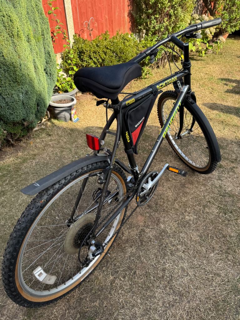Peugeot mountain bike 