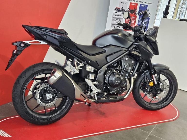 2024 Honda CB500 Hornet.