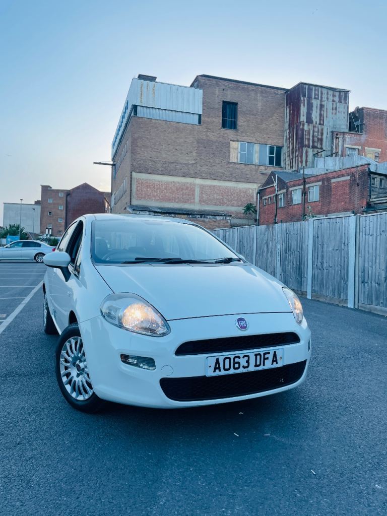 Fiat, PUNTO, Hatchback, 2013, Manual, 1242 (cc), 5 doors