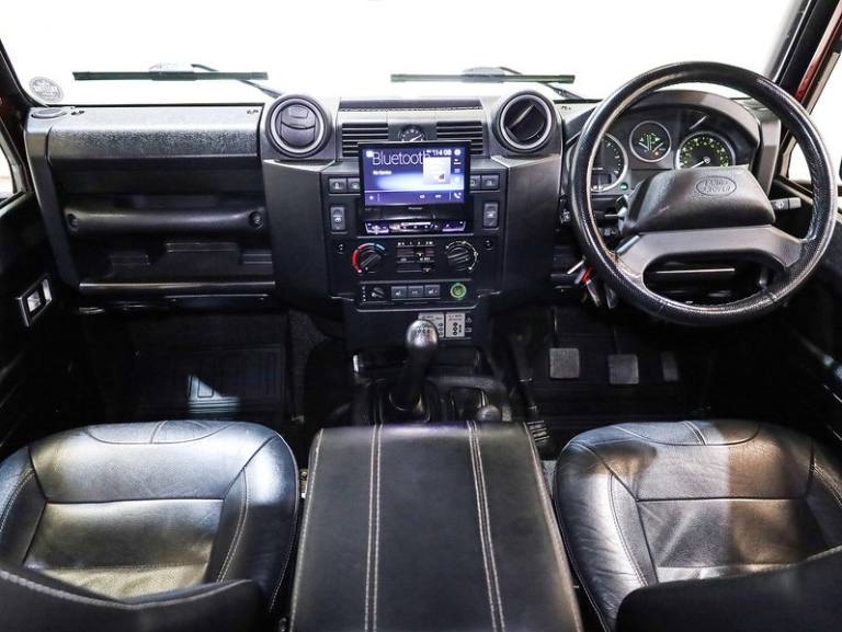 2014 Land Rover Defender XS Utility Wagon TDCi [2.2] PANEL VAN DIESEL Manual