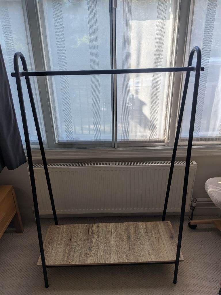 Oak Style Clothing Rack