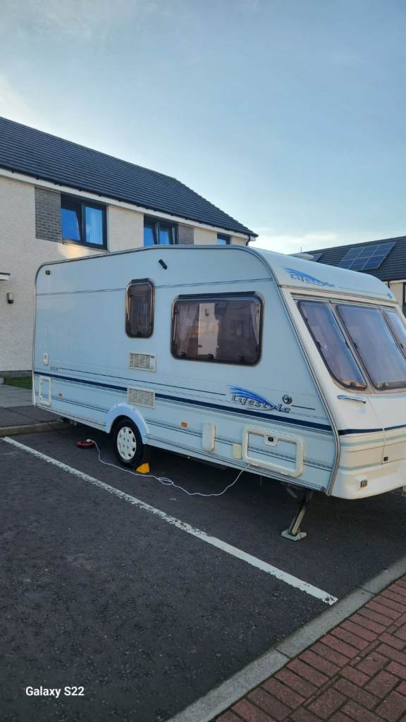 Swift lifestyle 450 se 2 berth 2004