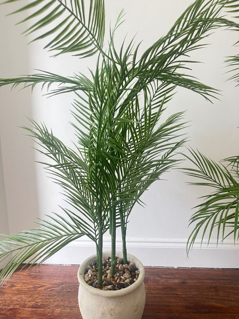 Pair of Artificial Palm Plants in Pots – New
