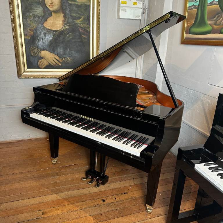 Yamaha GA1 Baby Grand Piano, Japan, Black Polyester | Sherwood Phoenix