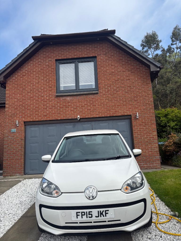 Volkswagen, UP, Hatchback, 2015, Manual, 999 (cc), 3 doors