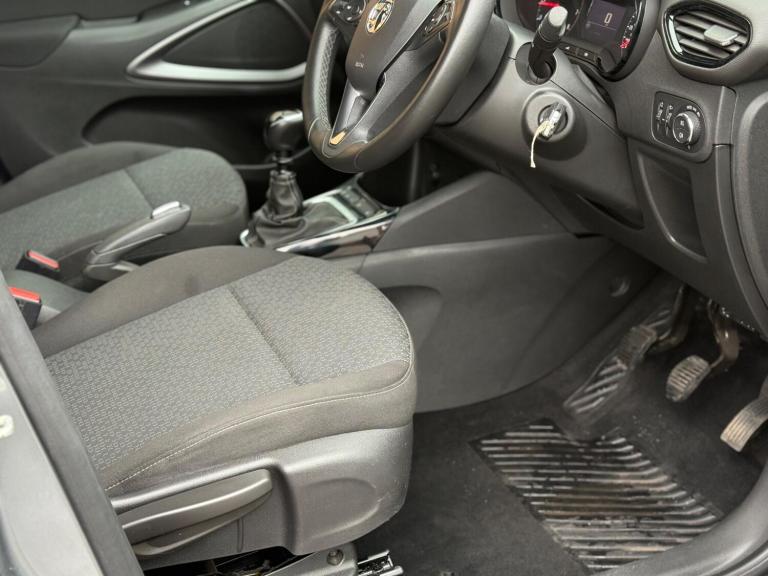 2019 Vauxhall Crossland X 1.2T ecoTec [110] SE 5dr [6 Speed] [S/S] HATCHBACK PETROL Manual
