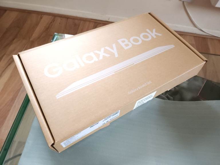 ❤️ *NEW* Samsung Galaxy Book2 360 13.3" AMOLED Touchscreen i5-12th Gen 8GB RAM 256GB SDD Laptop PEN