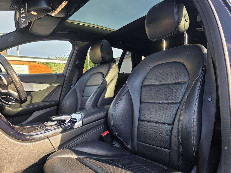 2015 Mercedes-Benz C Class 2.1 C220 BlueTEC AMG Line Estate 5dr Diesel Diesel