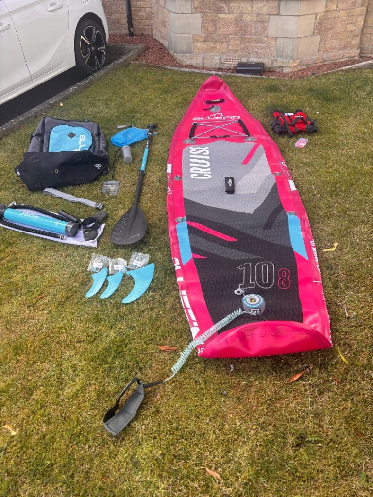 BLUFIN Cruise 10'8" Inflatable Paddle Board - Red/Pink