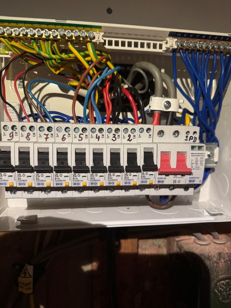 DLH Electrical Services Ltd - Electrician Serving South London and Surrounding Areas