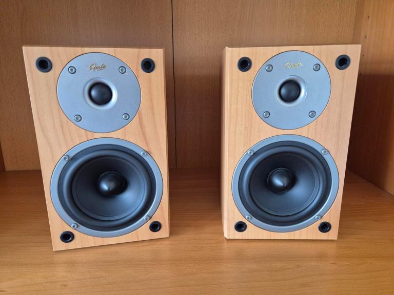 Gale 3010S Speakers