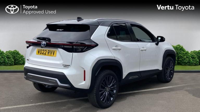 2022 Toyota Yaris Cross 1.5 Hybrid Dynamic AWD 5dr CVT Hybrid Estate Estate Hybrid Automatic