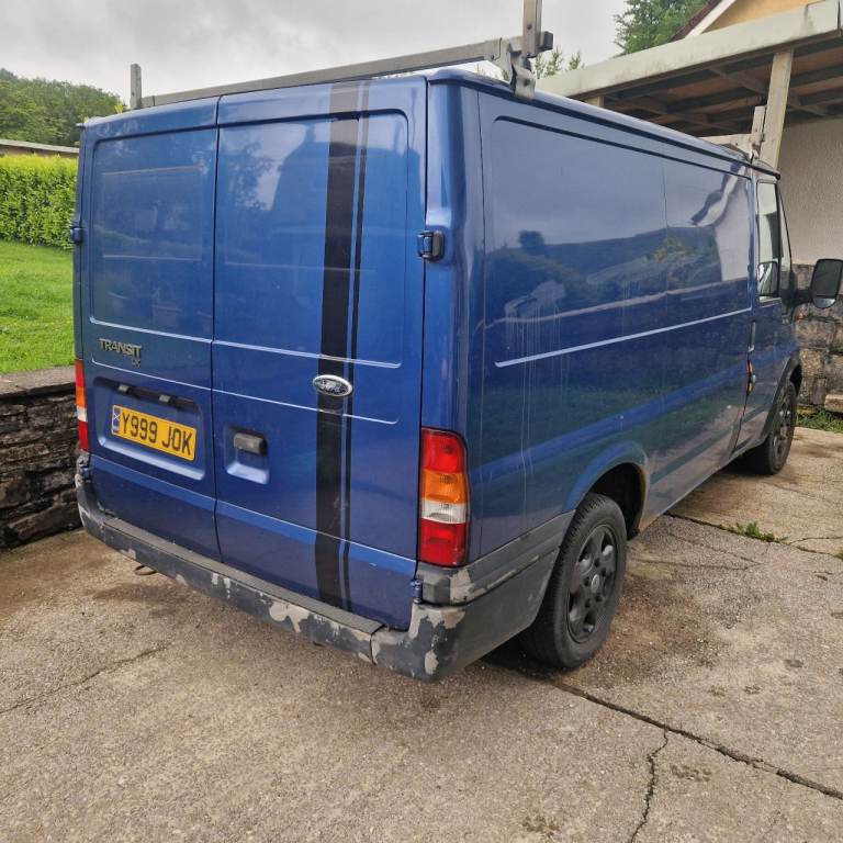 2006 Ford Transit - Lowest Mileage around - Project - Lots of Camper Parts Available